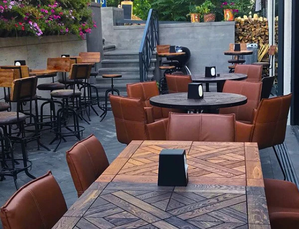 Smoking Chef Grill & Wine