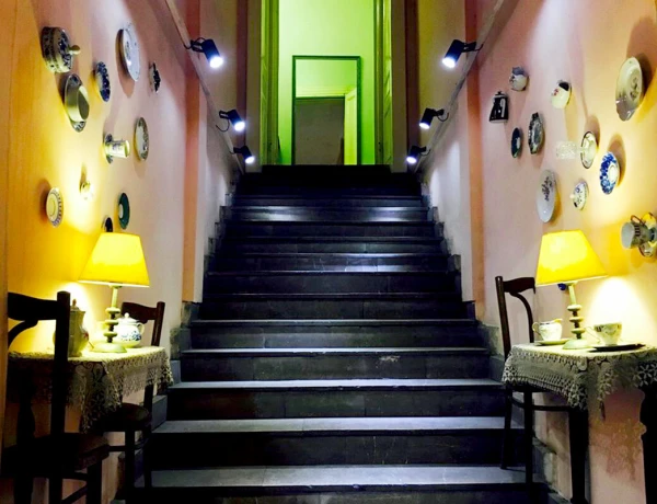 Աբովյան 12 – Դալան