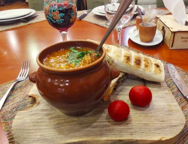 Գաթա Պանդոկ