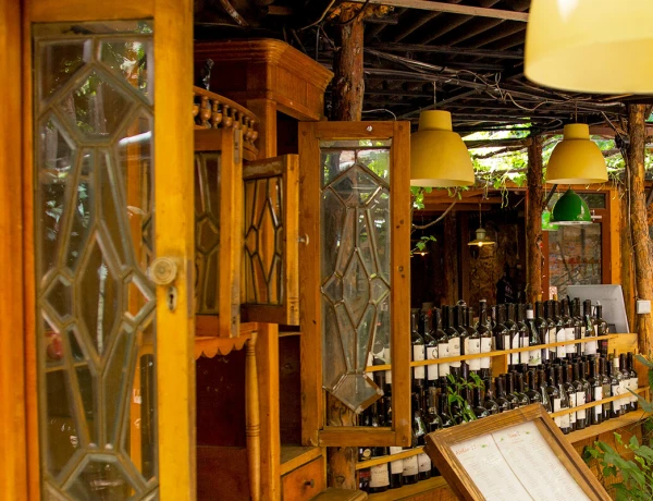 Աբովյան 12 – Դալան