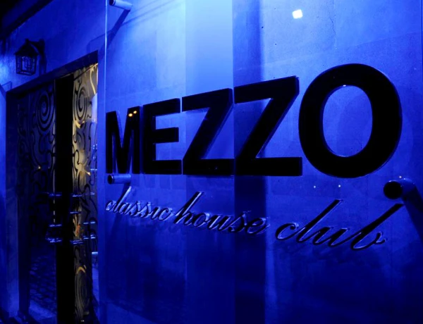 Mezzo Classic House Club