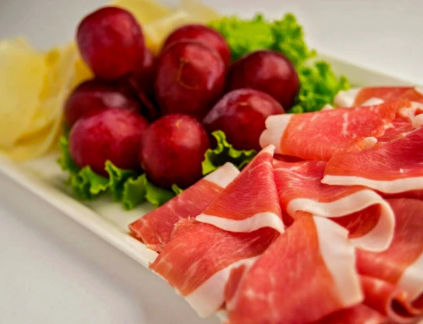 Mezzo Classic House Club