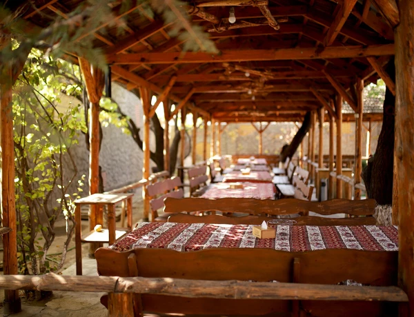 Таверна Ттени