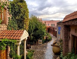 Machanents Tourism und Art