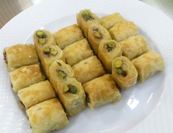 Այնթապ ռեստորան և հրուշակեղեն