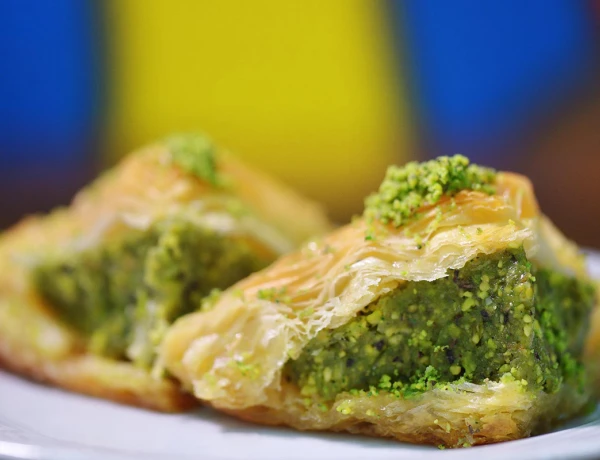 Այնթապ ռեստորան և հրուշակեղեն