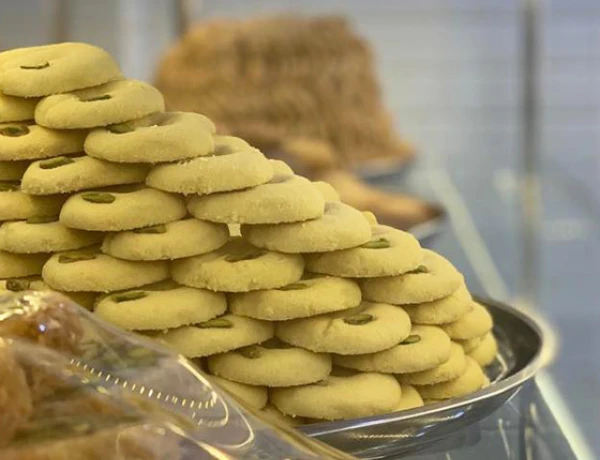 Այնթապ ռեստորան և հրուշակեղեն