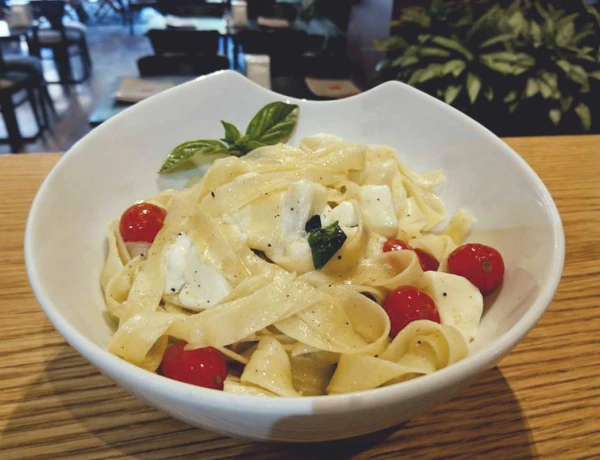 Դը Իտալիան Արմենիա