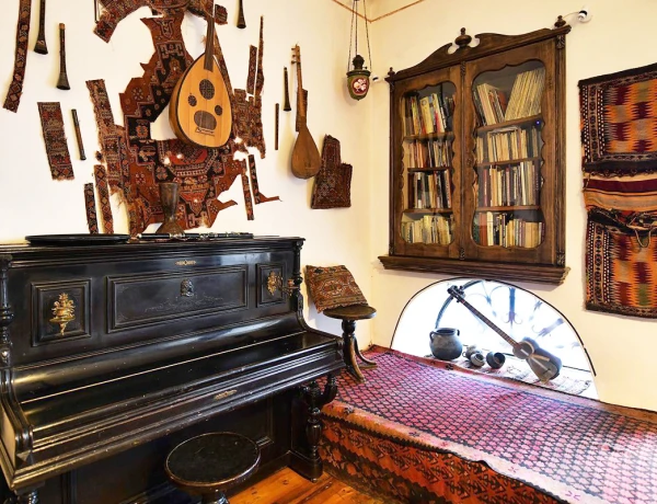 Агулеци Арт-Кафе