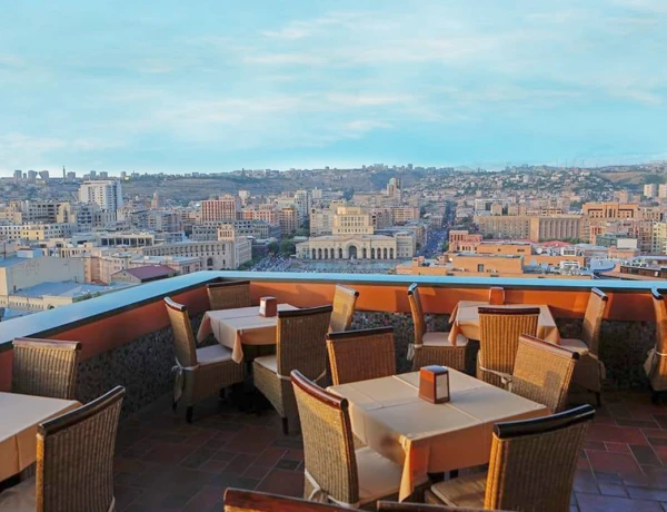 Mozaic Sky restaurante & Sky bar