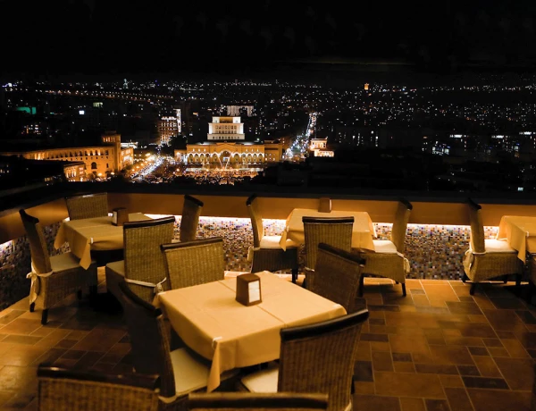 Mozaic Sky restaurante & Sky bar