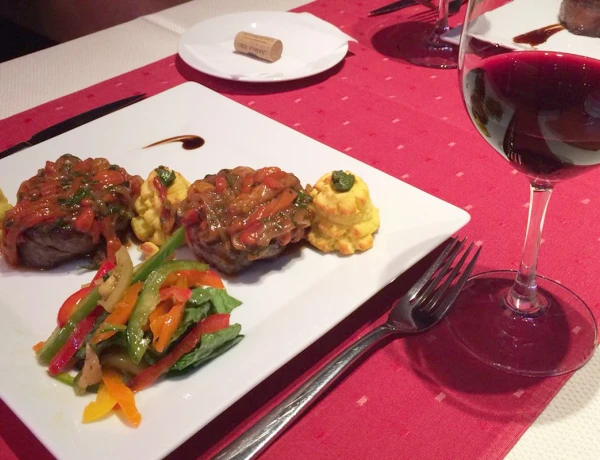 Mozaic Sky restaurante & Sky bar