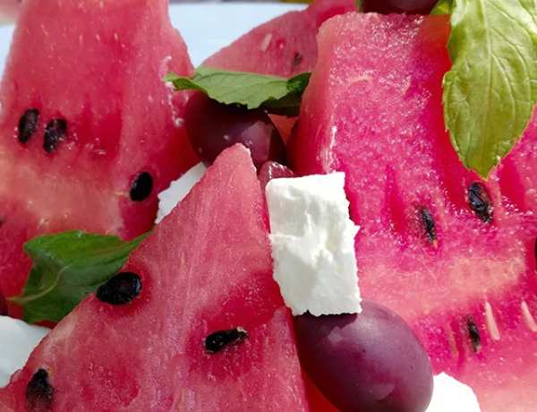 Արտ Բրիջ գրախանութ-սրճարան