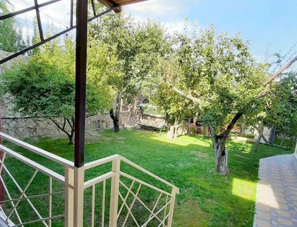 Г.А.Т.А. Дом сад-закусочная