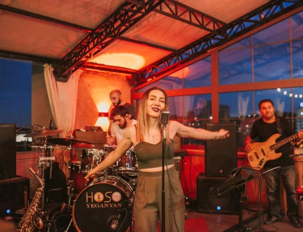 Մոնմարտր ռեստորան-կոկտեյլ-բար