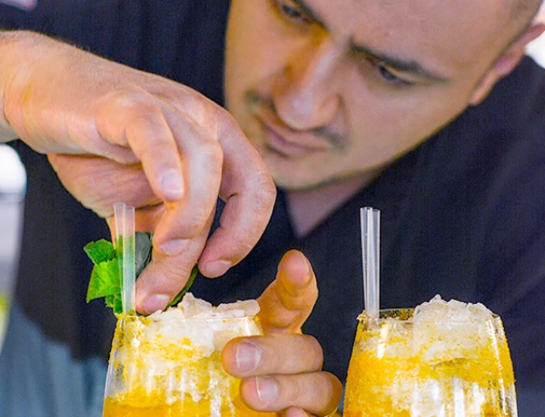 Մոնմարտր ռեստորան-կոկտեյլ-բար