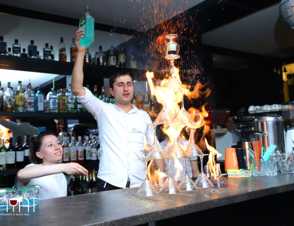 Restaurante y Music Hall Hayat