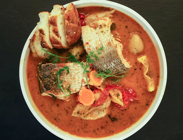 Ֆիշ Հաուս էնդ Գրիլ-Բար