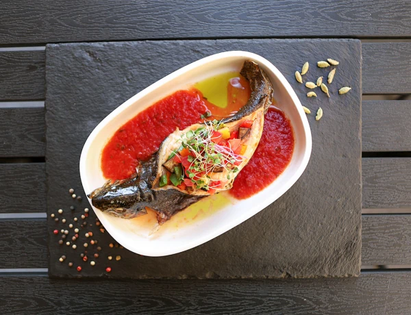 Ֆիշ Հաուս էնդ Գրիլ-Բար