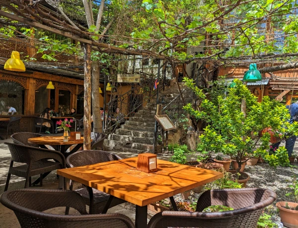 Abovyan 12 – Dalan