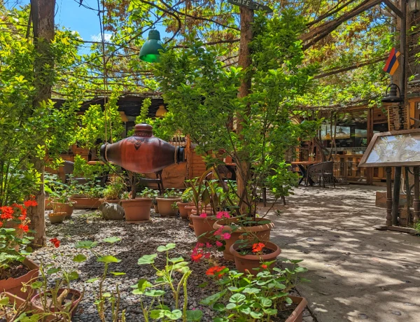 Abovyan 12 – Dalan