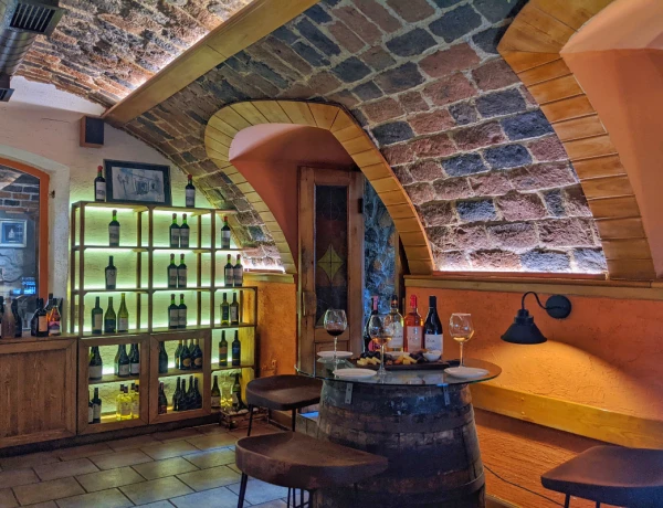 Abovyan 12 – Dalan