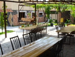 Gastro-cour Arman Hakhverdyan