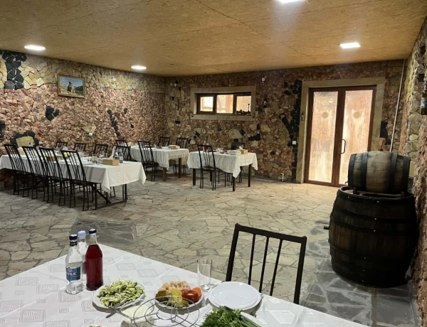 Гастро-двор Арман Ахвердян