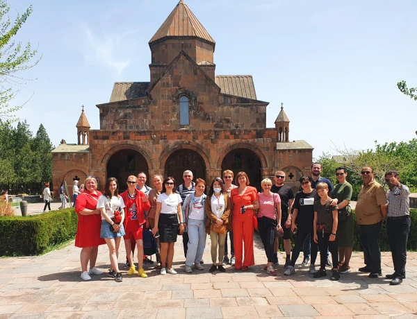 Unpack the beauty of Armenia in 6 days
