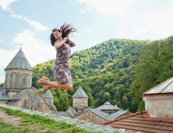Unpack the beauty of Armenia in 6 days