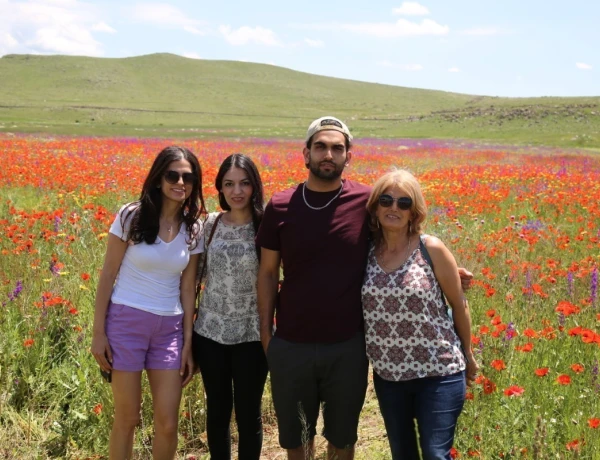 Ճանաչիր Հայաստանը նորովի