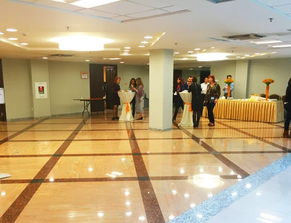 Mantaschow-Ballsaal (Businesszentrum Elite Plaza)