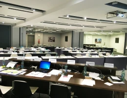Սրահ Երևան (ԴաբլԹրի բայ Հիլթոն Երևան Սիթի Սենթր հյուրանոց)
