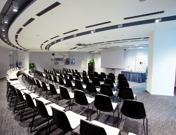 Sala Parigi (Hotel DoubleTree by Hilton Yerevan City Centre)