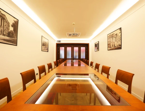 Sala Giardino d’inverno (Grand Hotel Yerevan)