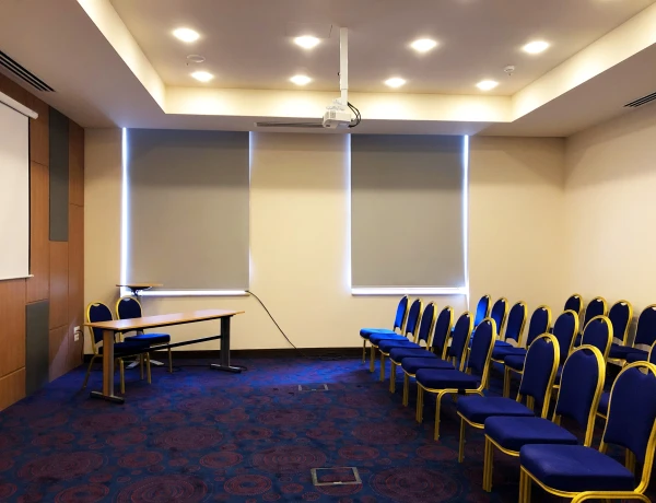 Salle Raisin (Ramada Hotel and Suites by Wyndham Erevan)