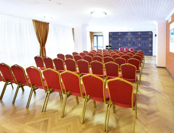 Nairi-Halle (Hotel Ani Plaza)