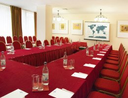 Sala Garní (Hotel Ani Plaza)