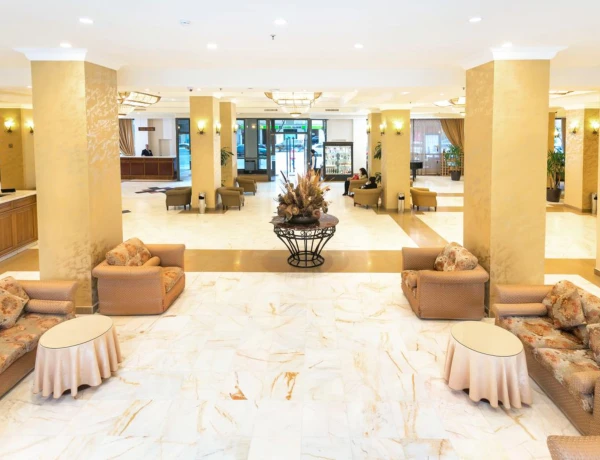 Garni hall (Ani Plaza hotel)