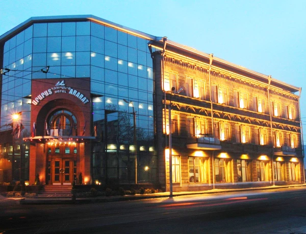 Noy hall (Ararat hotel)
