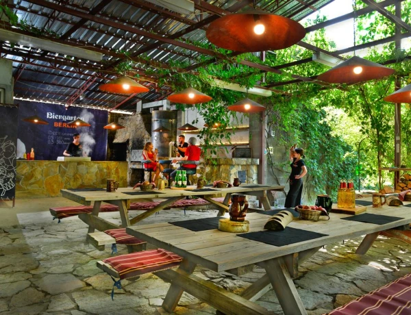 Sala Hesse (Hotel Berlin Art)