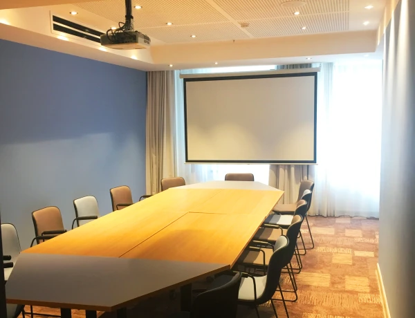 Salle Ani (Hôtel Ibis Erevan Center)