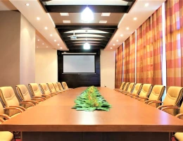 Սրահ Արգիշտի (Էրեբունի Պլազա բիզնես կենտրոն)