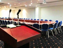 Կոնֆերանս սրահ (Իմպերիում Պլազա բիզնես կենտրոն)