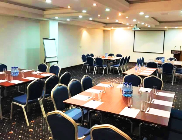 Conference hall (Imperium Plaza business center)