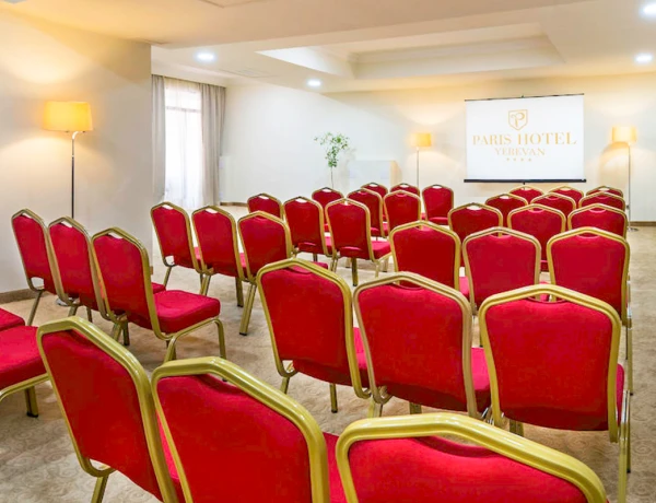 Salle La Cité (Hôtel Paris)