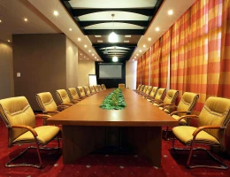 Սրահ Արգիշտի (Էրեբունի Պլազա բիզնես կենտրոն)