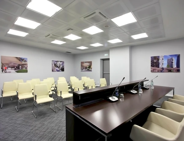 Salle Tokyo (Hôtel DoubleTree by Hilton Erevan City Centre)