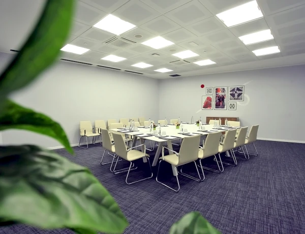 Salle Tokyo (Hôtel DoubleTree by Hilton Erevan City Centre)