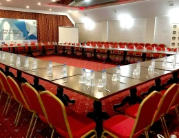 Հիմնական սրահ (Բեսթ Վեսթըռն Պլյուս Փերեդայզ Հոթել Դիլիջան հյուրանոց)